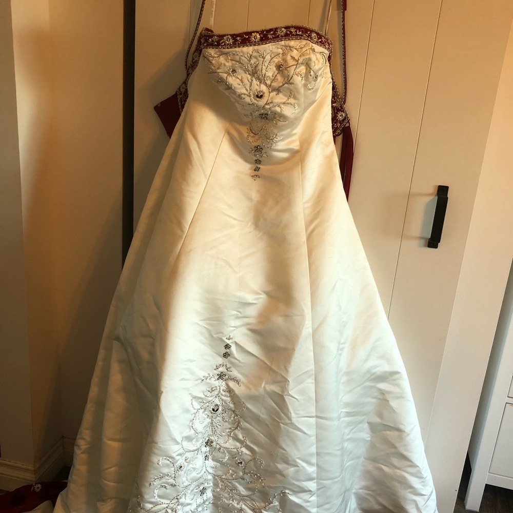 Alfred Angelo wedding dress